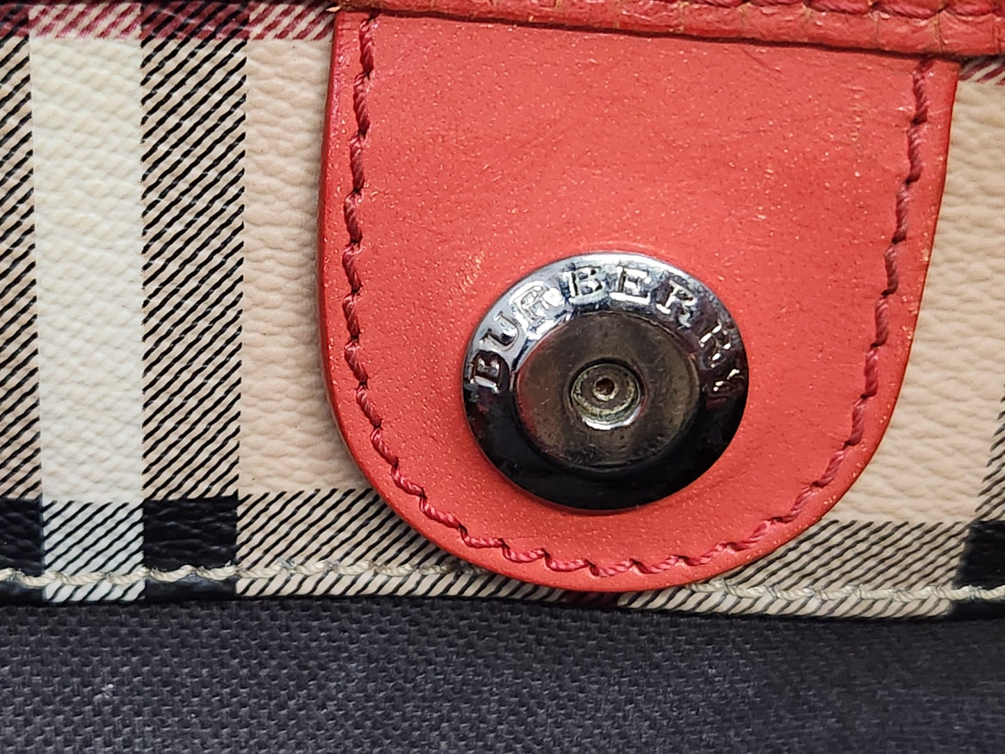 Burberry Red Leather Hay Market Check Canterbury Tote Bag