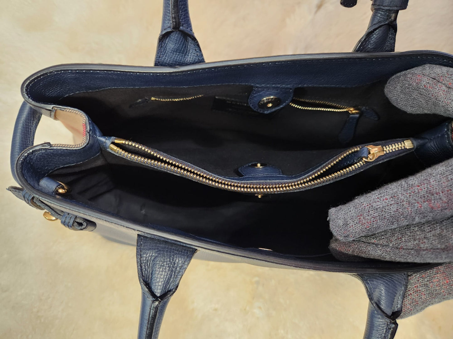 Burberry Blue Pebble Leather House Chloe Large Tote without belt