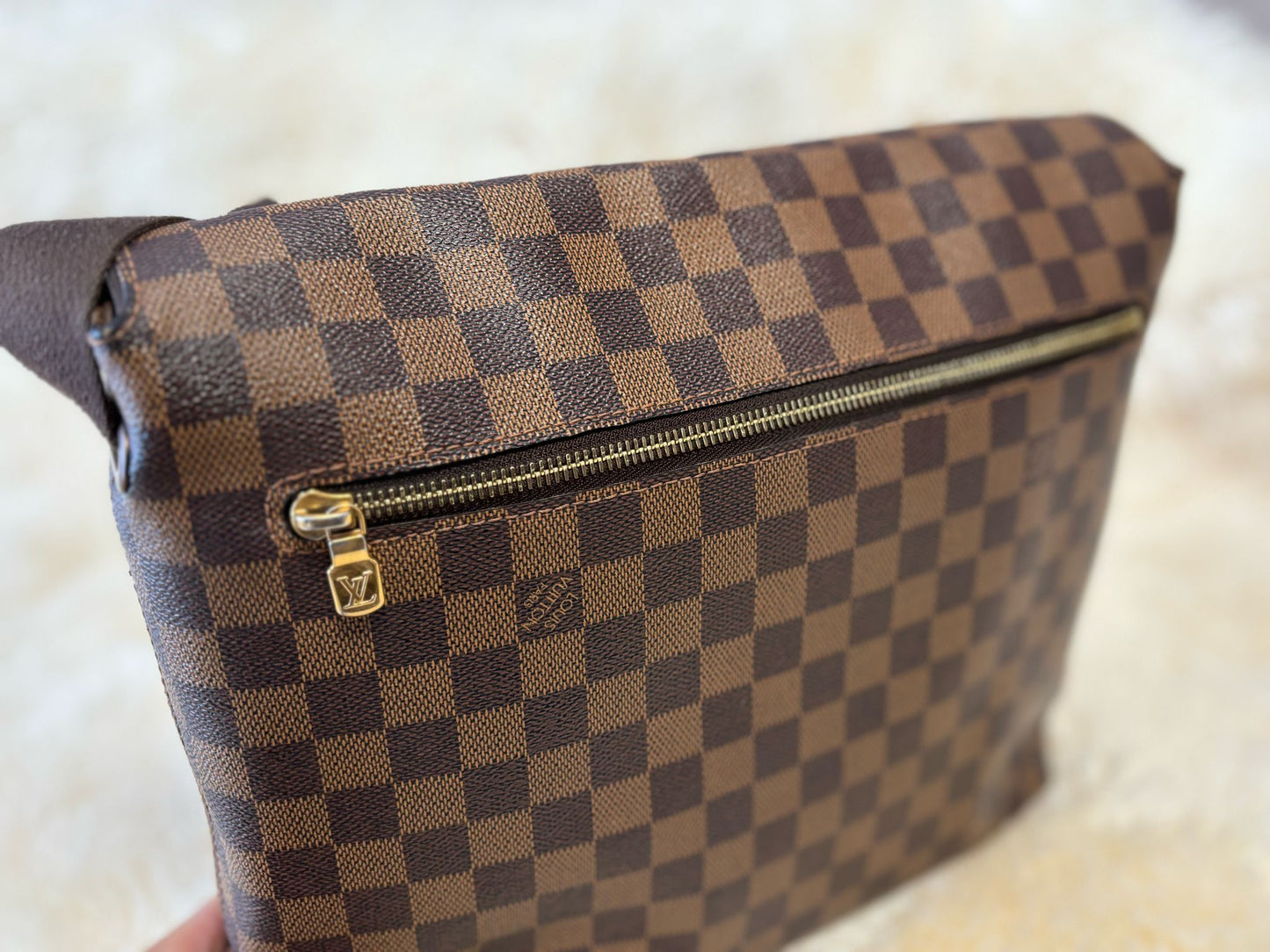 Louis Vuitton Damier Ebene Brooklyn Shoulder Messenger Bag Medium