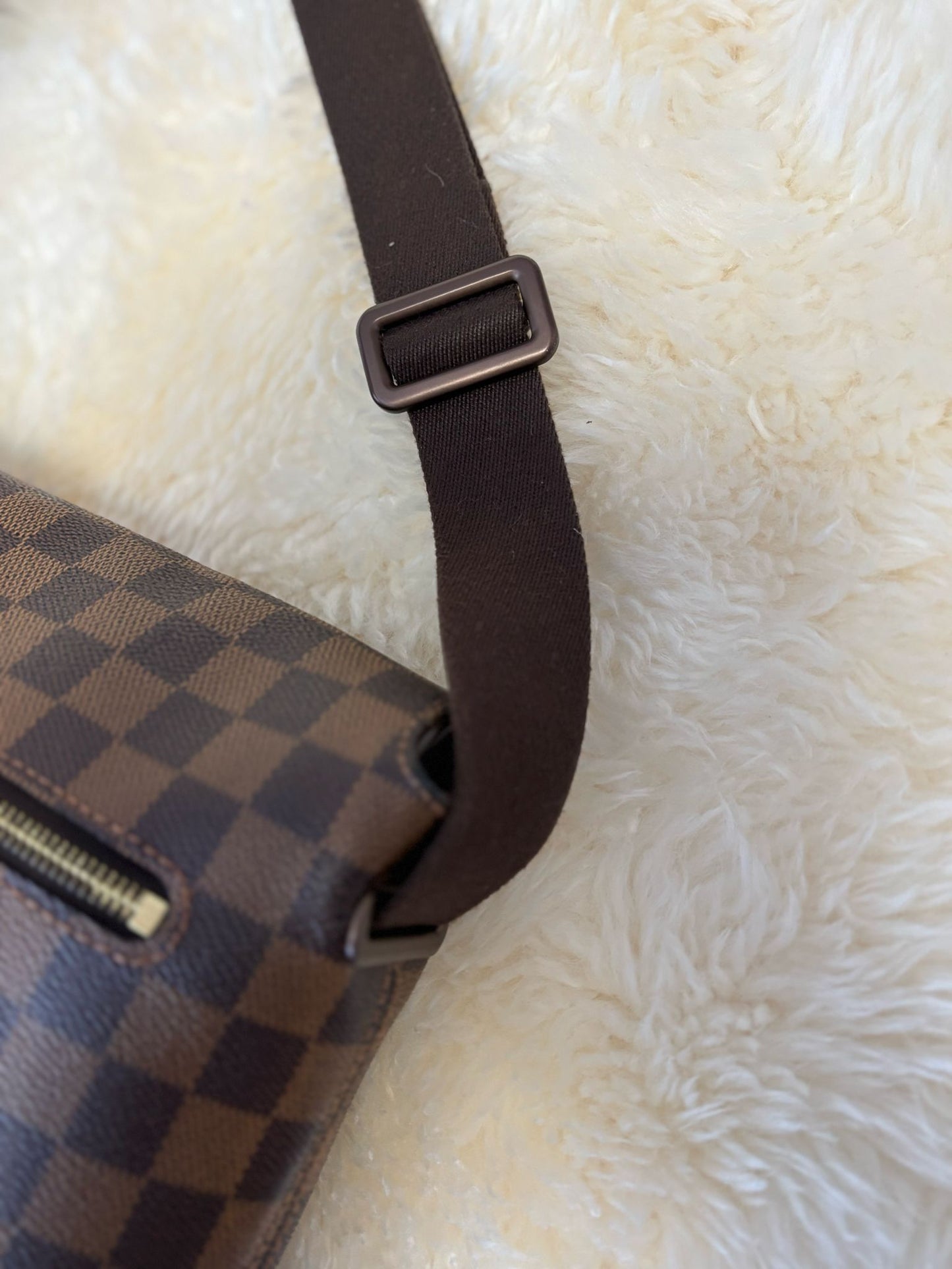 Louis Vuitton Damier Ebene Brooklyn Shoulder Messenger Bag Medium