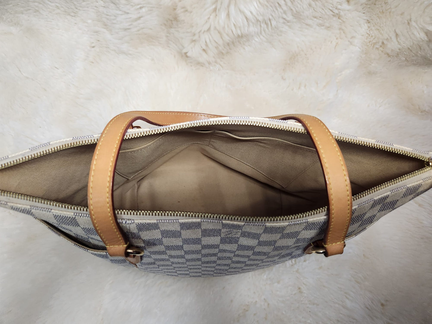 Louis Vuitton Totally MM Tote Damier Azur