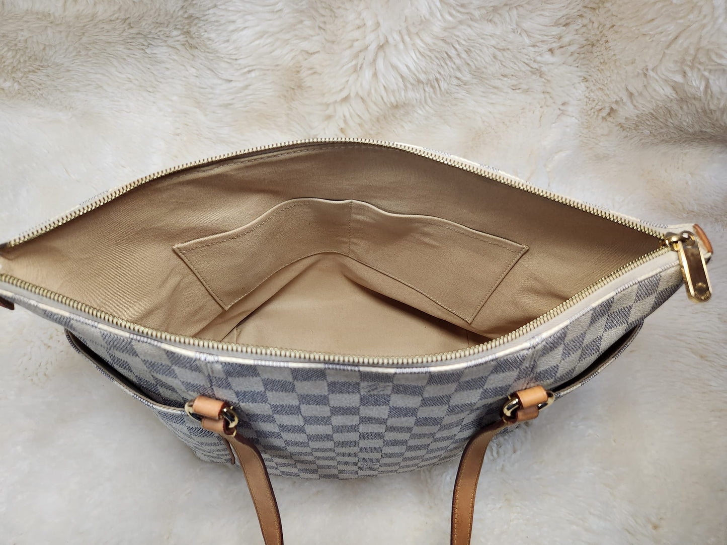 Louis Vuitton Totally MM Tote Damier Azur