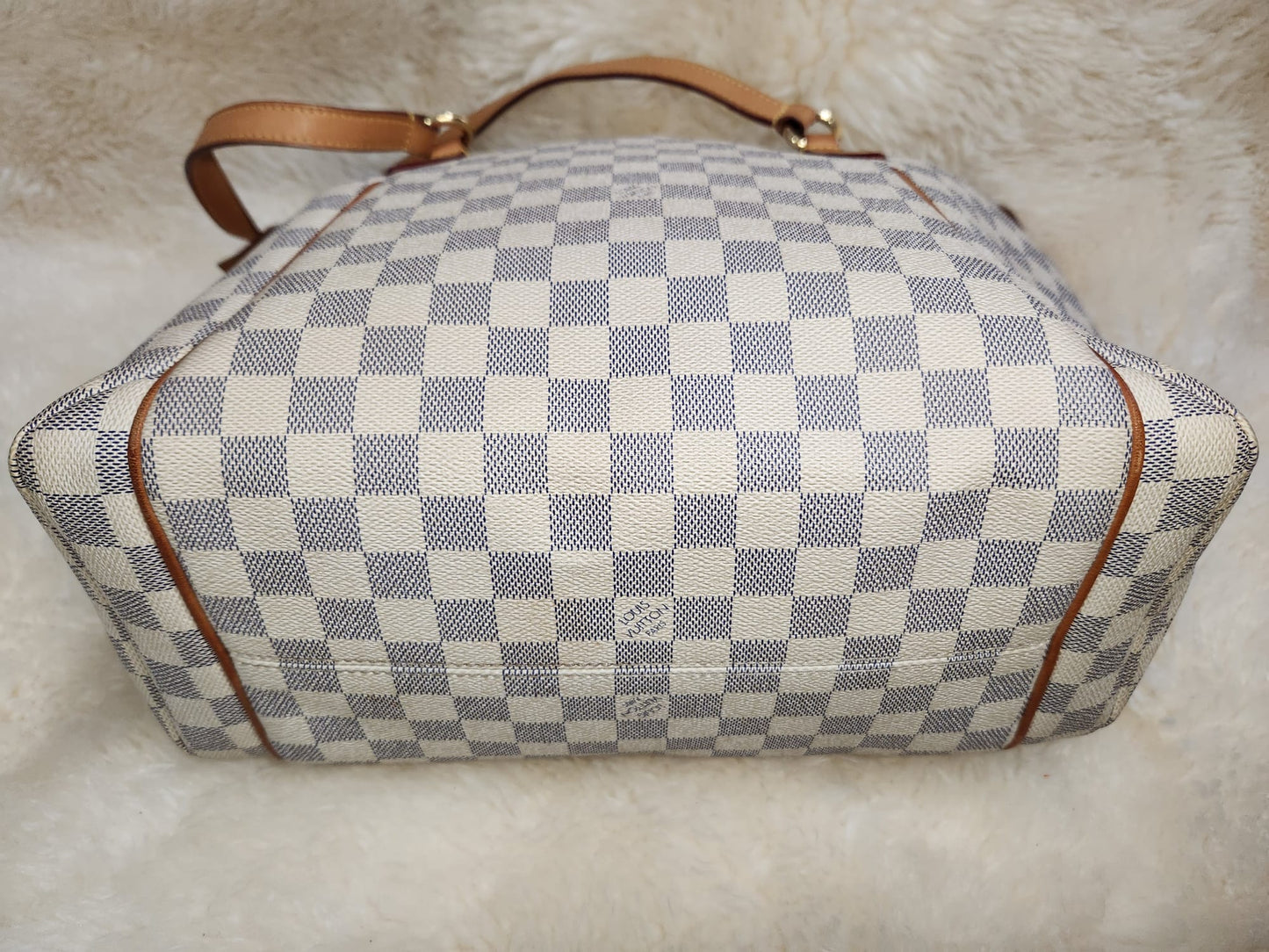 Louis Vuitton Totally MM Tote Damier Azur