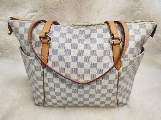 Louis Vuitton Totally MM Tote Damier Azur