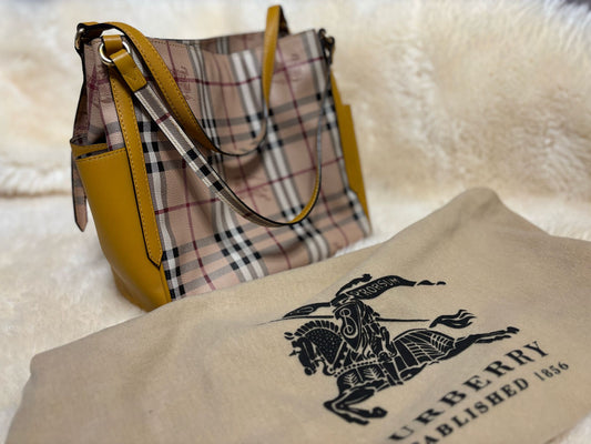 Burberry Hypermarket Canterbury Tote Gold Freesia